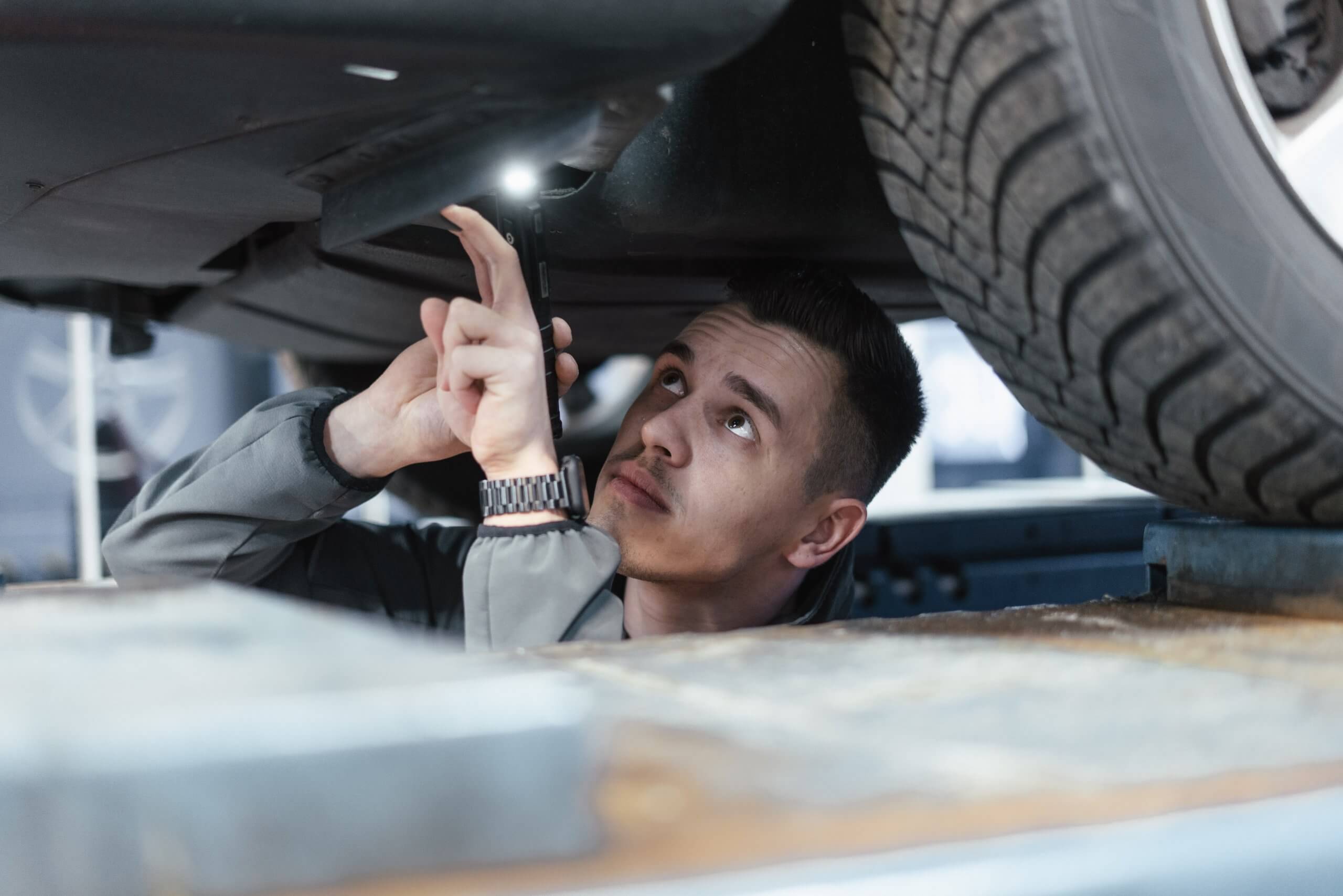 Kfz Gutachter Nico Aringer in Herford