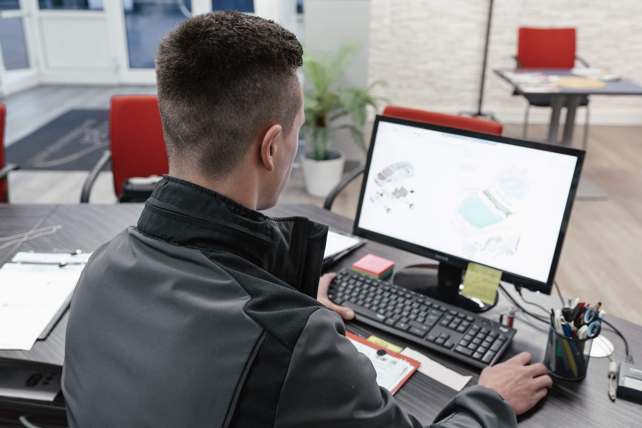 Kfz Gutachter Nico Aringer in Herford