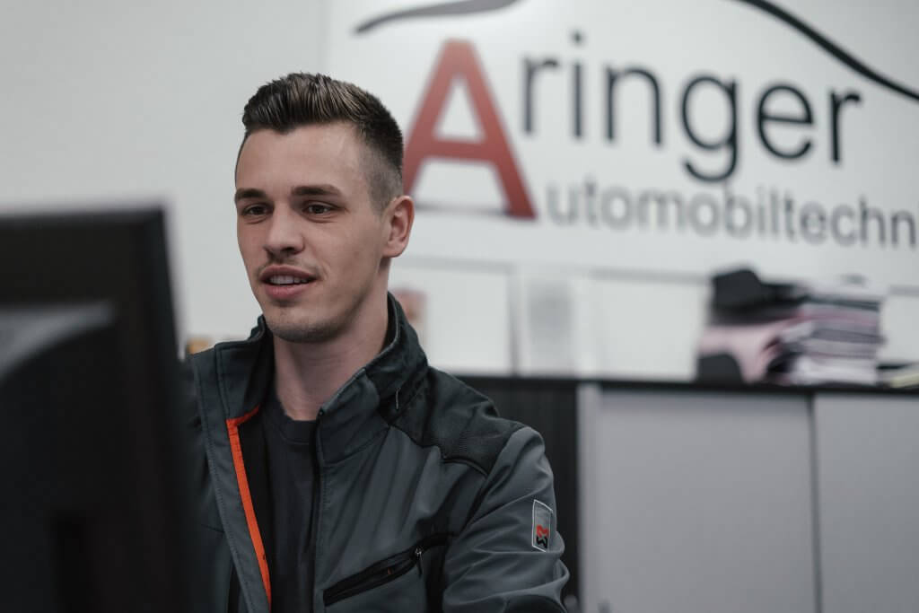 Kfz Gutachter Nico Aringer in Herford