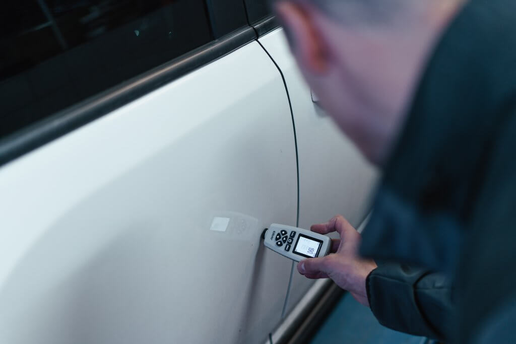 Kfz Gutachter Nico Aringer in Herford